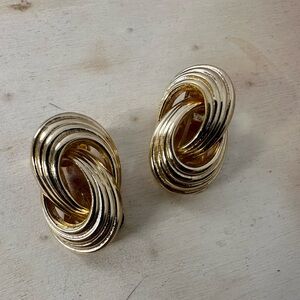 Vintage Christian Dior Gold Tone Interlocking Swirl Clip On Earrings